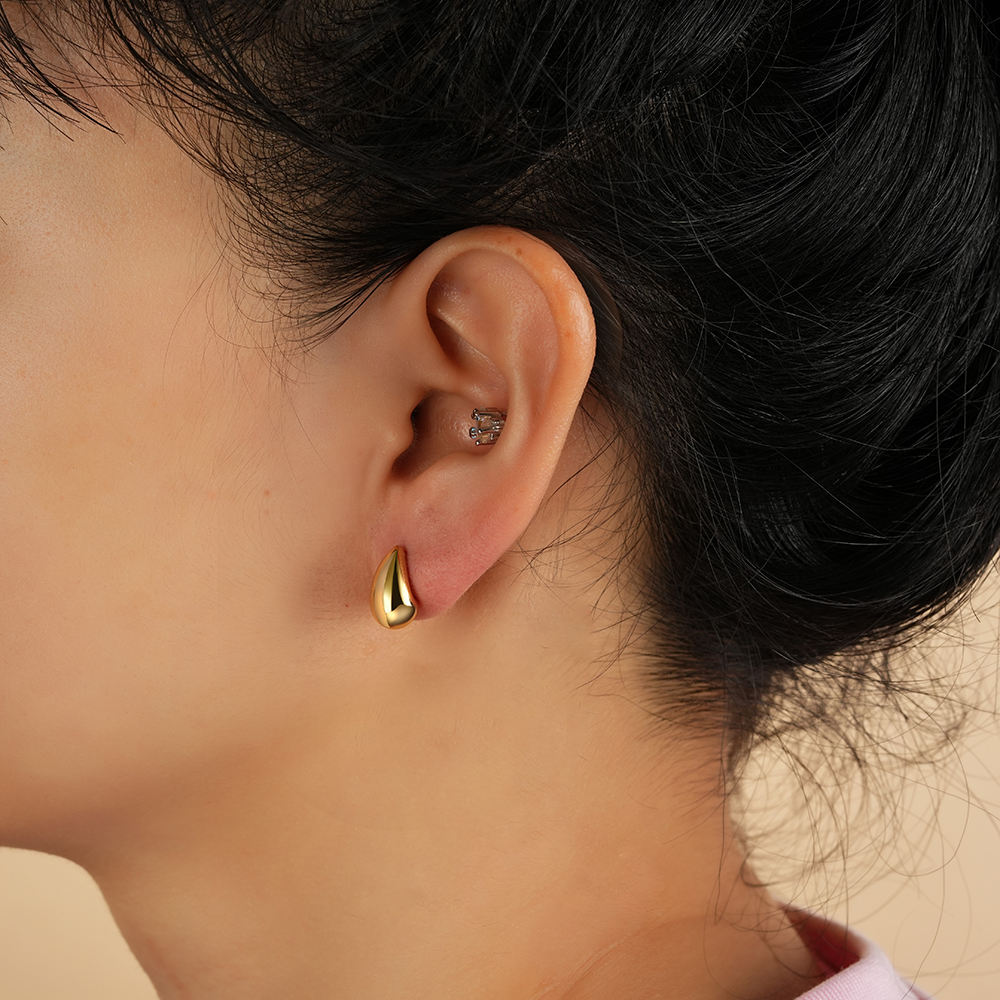 Trendy Gold-Plated Waterdrop Stud Earrings – Tarnish-Free Stainless Steel
