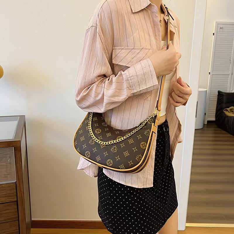 2024 New Fashionable Luxury Design Printed Chain Handbag PU Leather Women's Daily Versatile Shoulder Bag Crossbody Bag