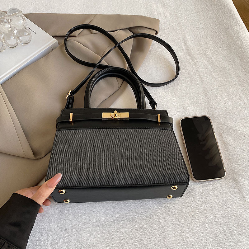 Custom Logo Ladies Handbags Leather Shoulder Crossbody Bags for Women Brand Luxury