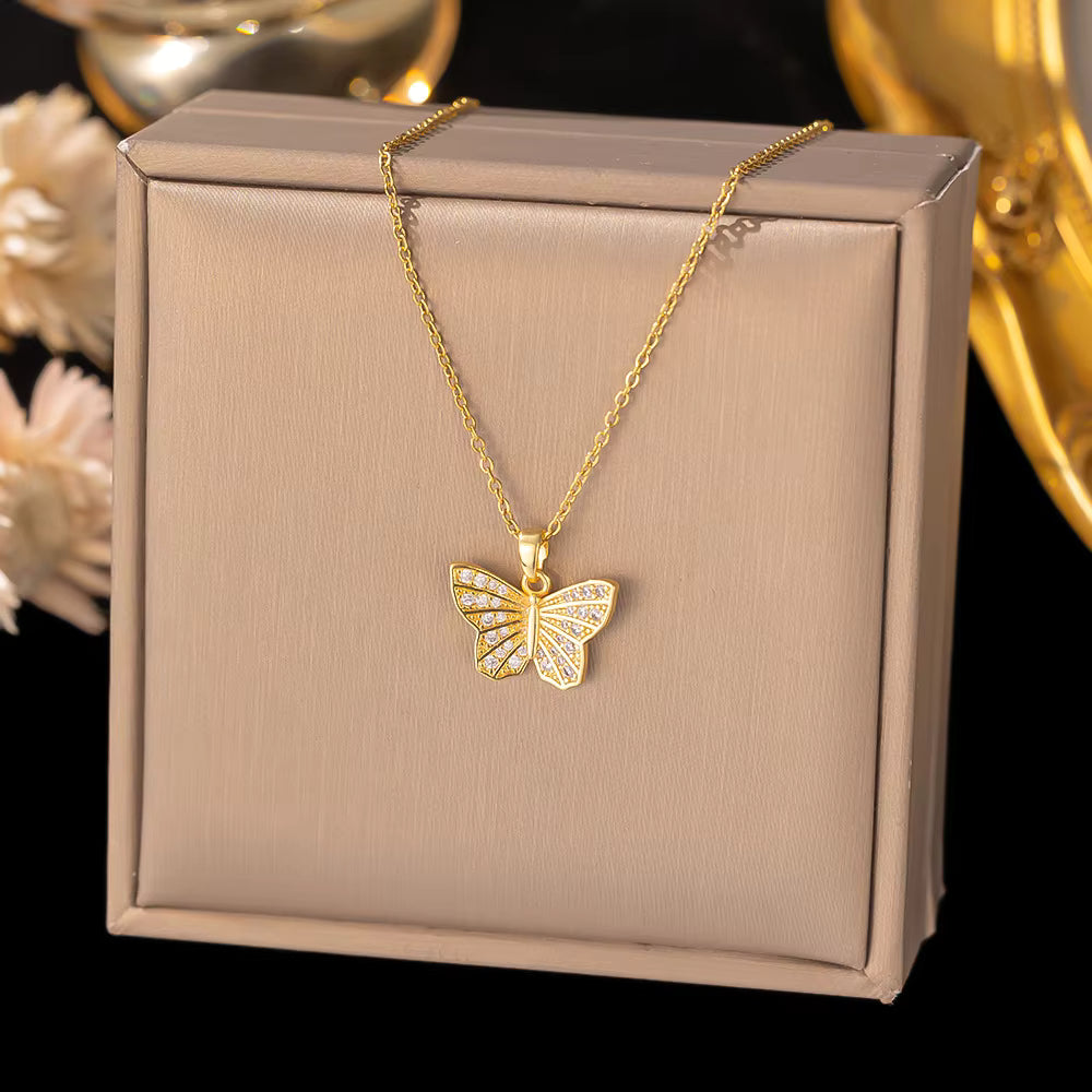 Luxury 18K Gold Plated Pendant Necklace with Pearl, Zircon, Clover & Butterfly Charm
