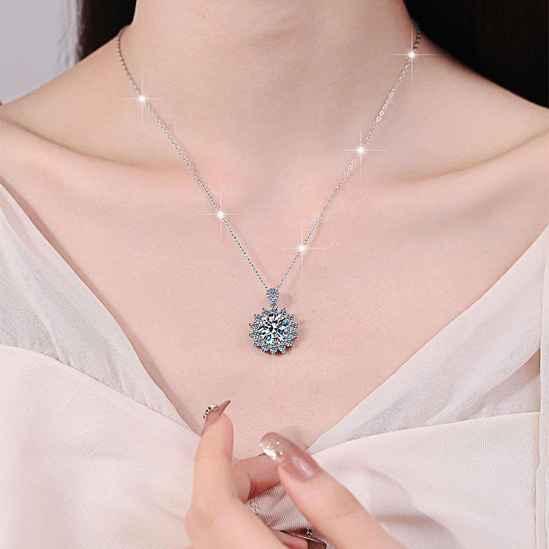 Stella — VVS Moissanite Solitaire Pendant Necklace