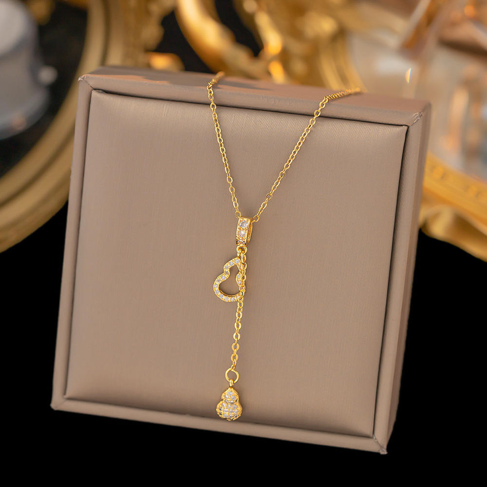 Luxury 18K Gold Plated Pendant Necklace with Pearl, Zircon, Clover & Butterfly Charm