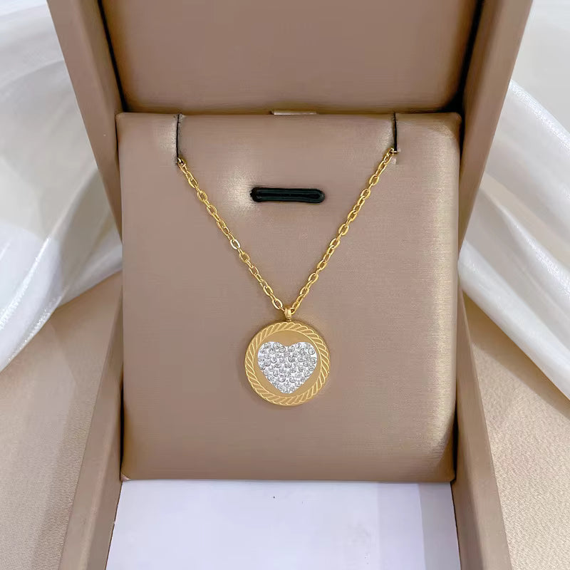 Hot Selling Statement Gold Stainless Steel Heart Butterfly Pendant Necklace