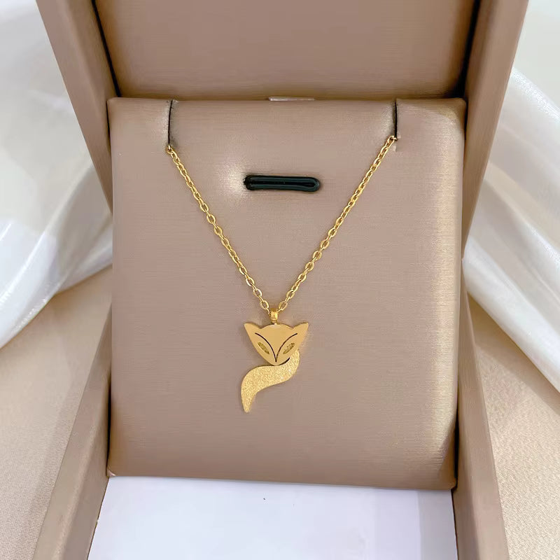 Hot Selling Statement Gold Stainless Steel Heart Butterfly Pendant Necklace