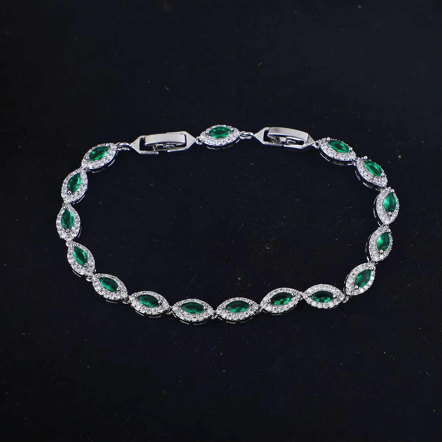 Fashion Jewelry Evil Eye Bracelet Men Luxury Cubic Zirconia Charm Bracelet for Women
