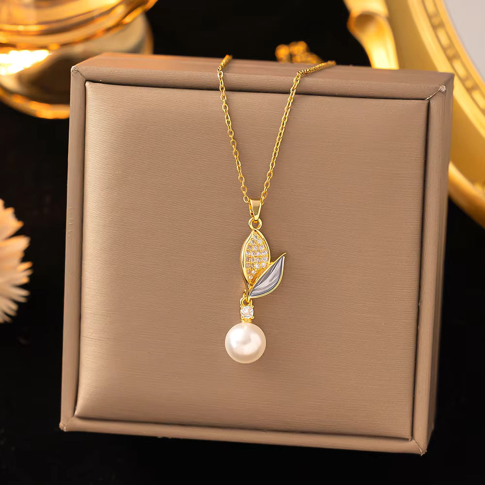 Luxury 18K Gold Plated Pendant Necklace with Pearl, Zircon, Clover & Butterfly Charm