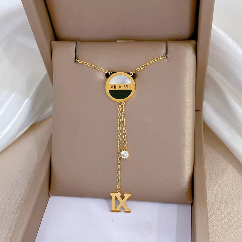 Hot Selling Statement Gold Stainless Steel Heart Butterfly Pendant Necklace