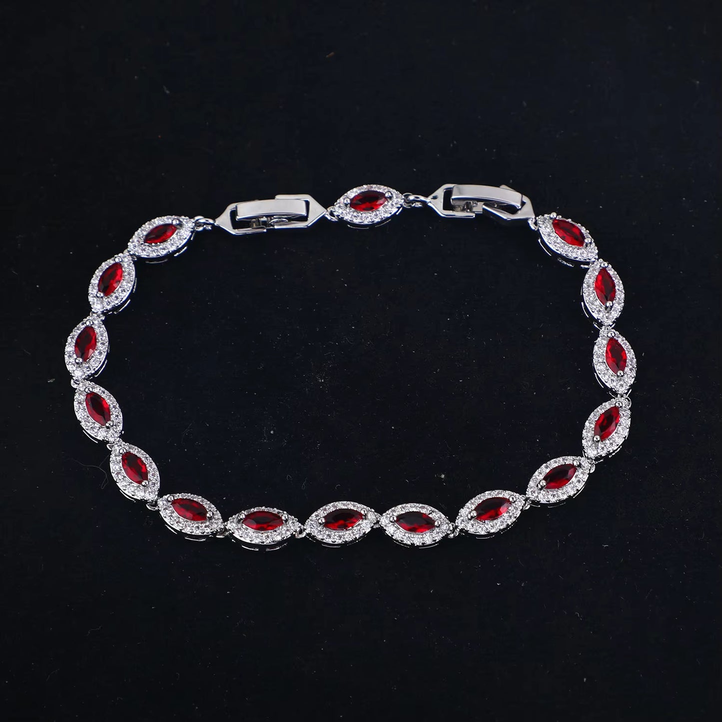 Fashion Jewelry Evil Eye Bracelet Men Luxury Cubic Zirconia Charm Bracelet for Women